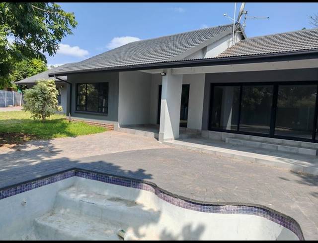 4 BEDROOM HOUSE FOR SALE IN WELGELEGEN